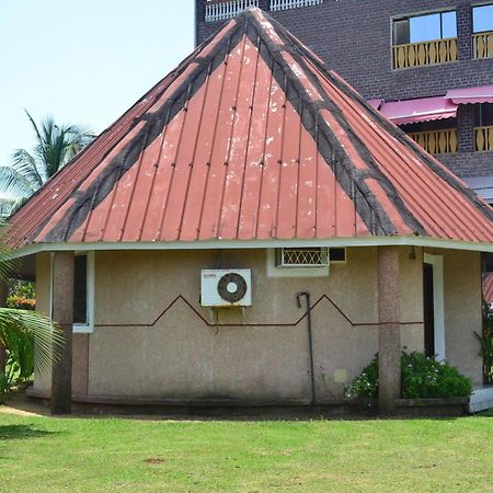 Adrien Beach Hotel Kribi Zewnętrze zdjęcie